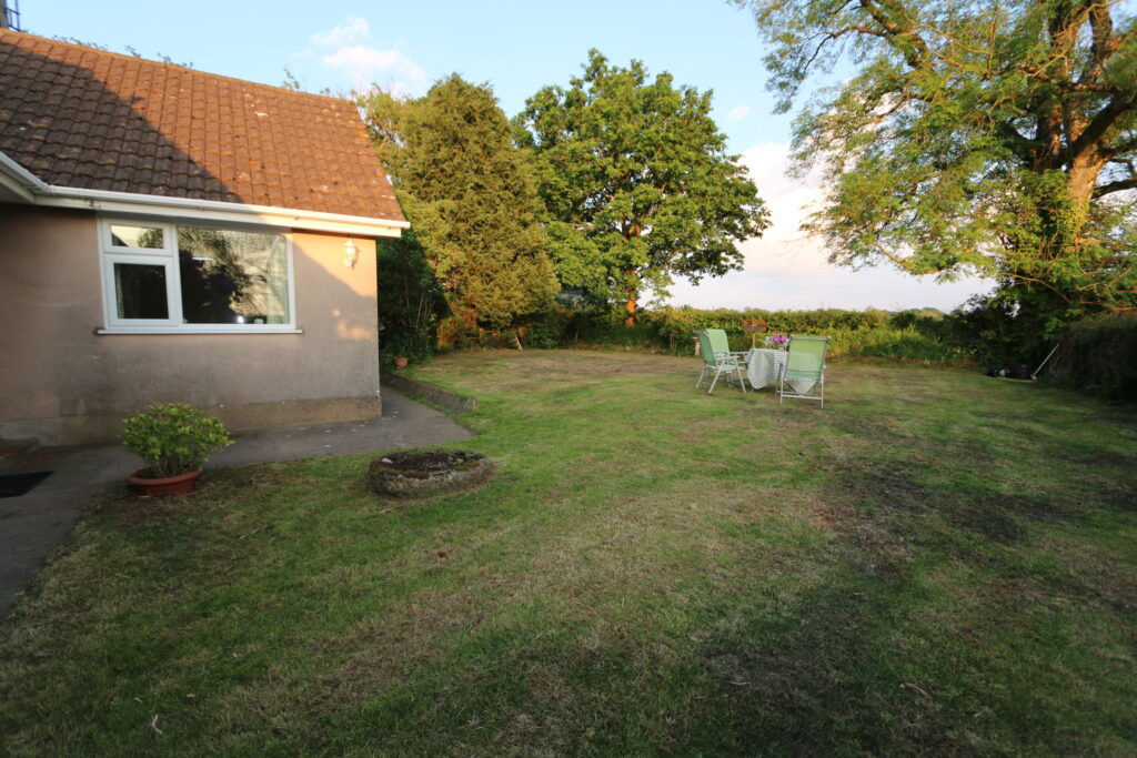 Garden rear 3