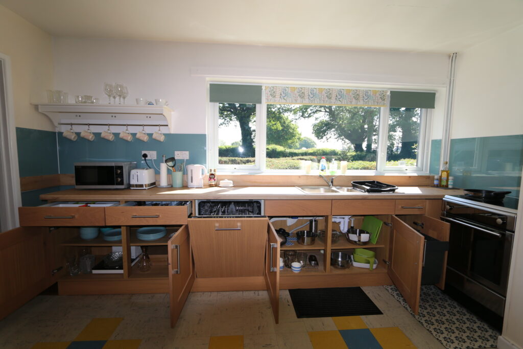 Kitchen 2