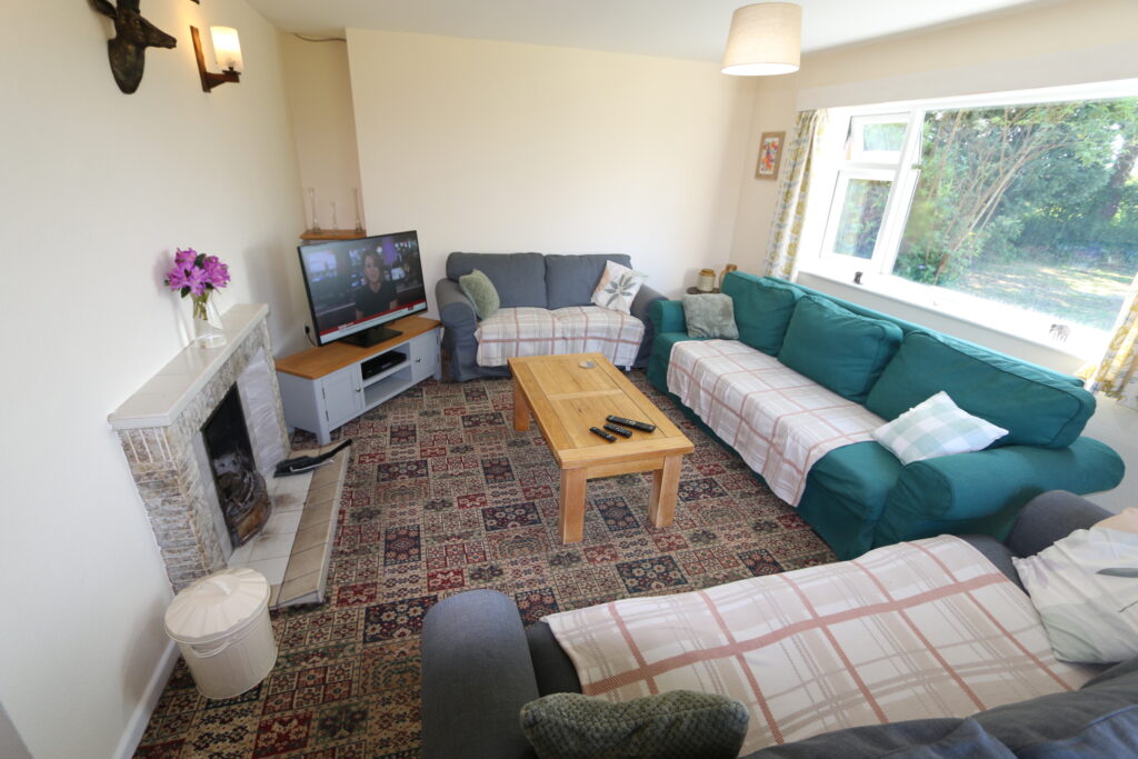 Lounge 2